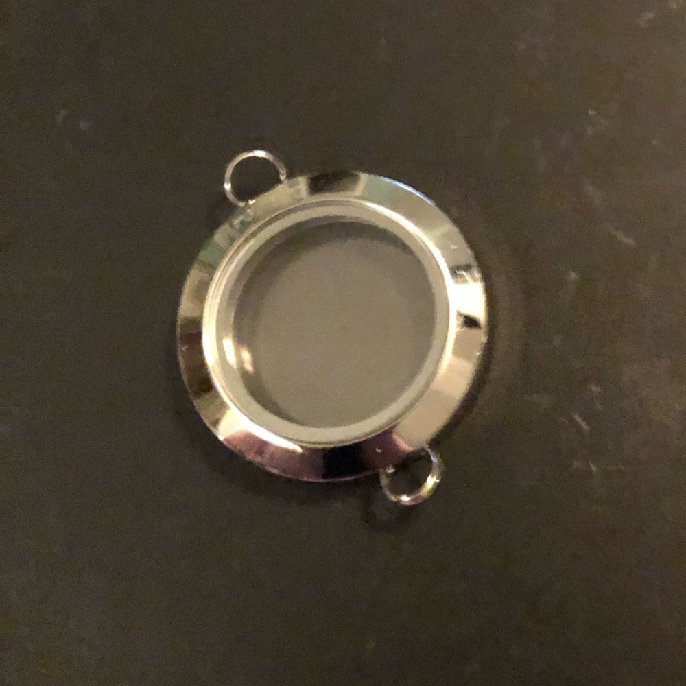 Face for bracelet - silver and unscrews